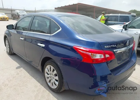 2017 Nissan Sentra S z USA, uszkodzony, nr VIN 3N1AB7AP9HY232457